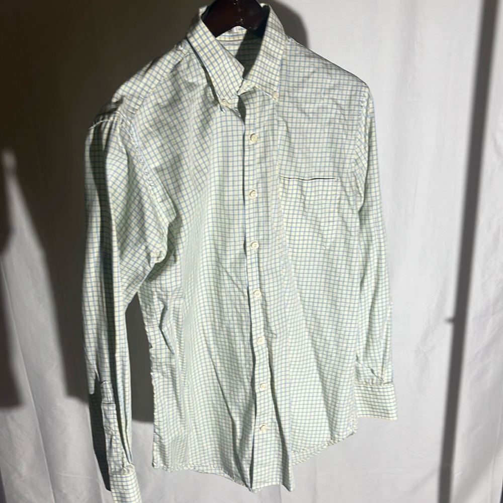 Peter Millar button down casual dress shirt M